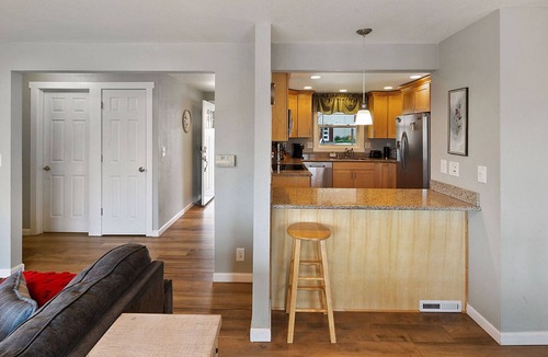 Lake Forest Park House | Perch - LFP View Home: Cozy 4BR Home, Lake Washington View Deck, Backyard