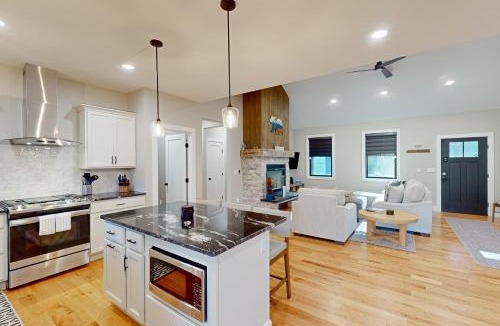 Lake George House | Perfect Getaway