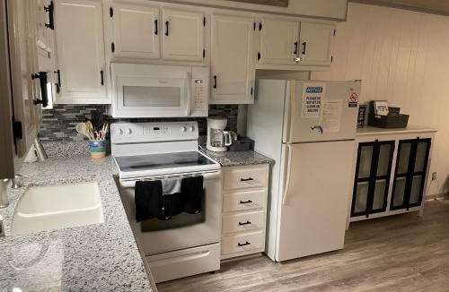 Myrtle Beach Apartment | Perfect Location at the Beach! 1st floor Unit !