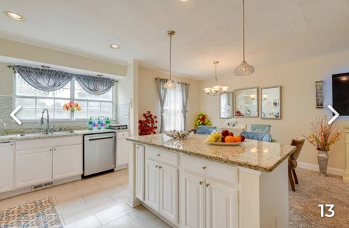 Oxon Hill-Glassmanor House | Pet friendly 5-bedroom house in cool Fort Washington with AC, WiFi