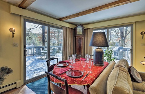 Eastham Cottage | Pet-friendly Cape Cod Home w/ Deck 2 Mi to Beaches