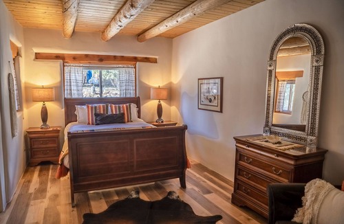 Valdez House | Pet Friendly Home with Amazing Valley and Mountain Views