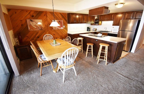 Dillon Condo | Pet Friendly-Lakefront, Amazing Views. Available for 30 Days or More Only