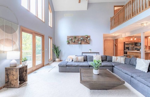 Mosinee House | Pet-Friendly Mosinee Retreat w/Private Dock!