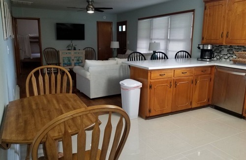 Berlin House | Pet Friendly Near Berlin, Assateague Island Beaches and Ocean City