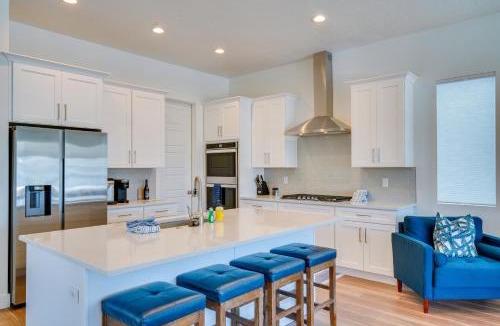 Heber House | Pet-Friendly Utah Abode - Fireplace, Patio and Grill