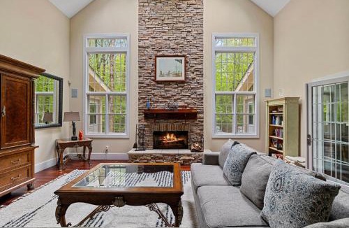 Shorewood-Tower Hills-Harbert House | Pete's Place