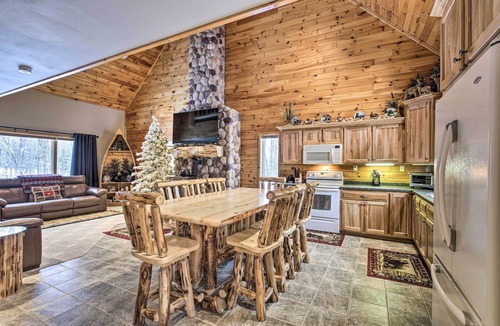 Phelps Cabin | Phelps Cabin on 26 Acres w/Fire Pit!