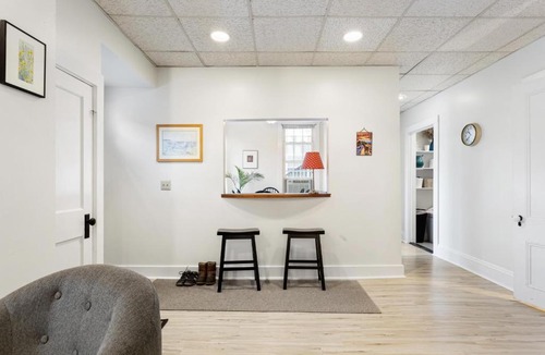 Bar Harbor Apartment | Physicians Flat - Heart of town between it all
