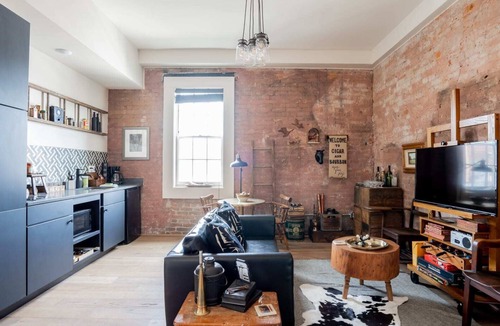 Covington Apartment | Pickle Factory Eight Unforgettable Rooms Sleeps 16