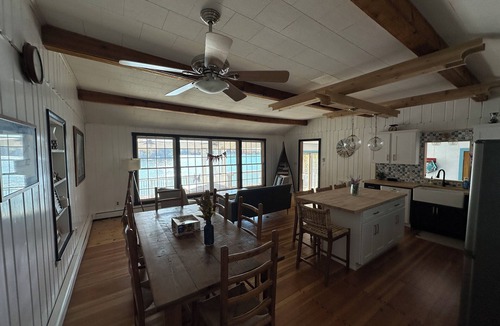 Plainwell House | Pine Lake Cottage with Views