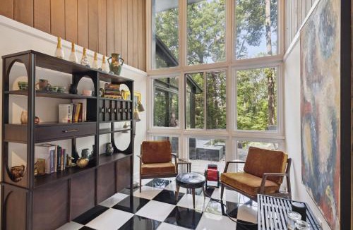 Ashley Oaks House | Pineview Haven