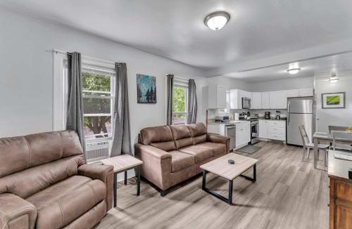 Oneonta Apartment | Pitcher's Paradise Apt 1-All Star Baseball Rentals