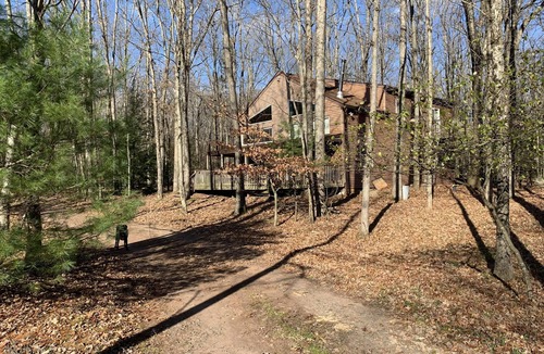 White Haven Cabin | Pocono Lakefront Mountain Home.Do NOT make any requests until messaging us first