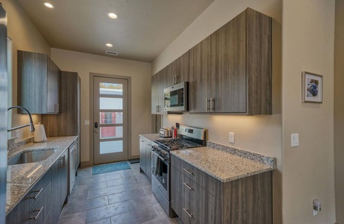 Poncha Springs House | Ponchita West- New 3 Bedroom- minutes to Ski Monarch