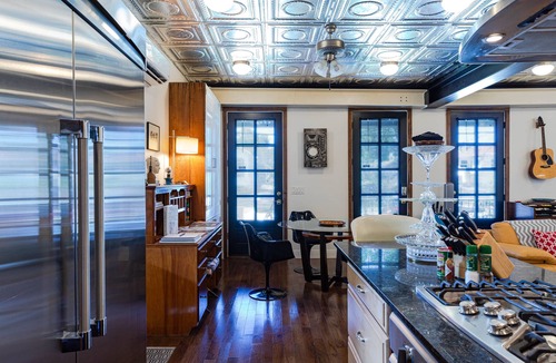 Mid-City House | Porch House W/Swim Spa/Pool &3 Big Screens To Enjoy