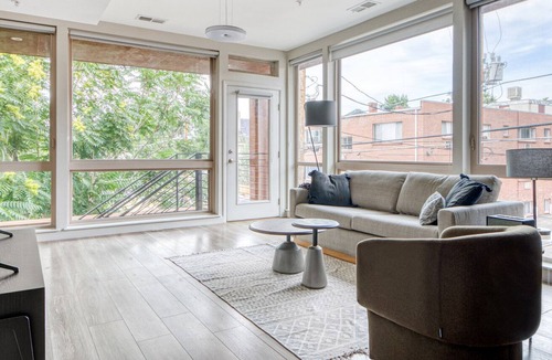 Capitol Hill Apartment | Premium Capitol Hill 2BR w/ W/D, 4 blocks to Cheesman Park, by Blueground