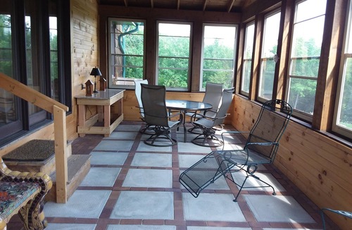 Plymouth House | Private home on twenty wooded acres.