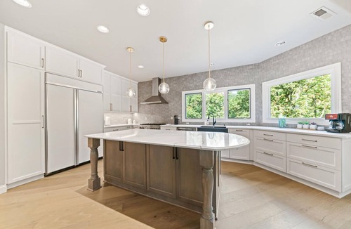 Country Club - North Shore House | Private house on the Lake Oswego Monthly Rent