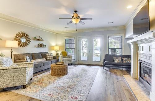 Lake Oconee House | Private Patio, Decks Waterfront Eatonton Townhome