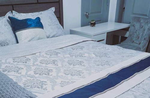 Atascocita Resort | Private room ∙ 1 guest