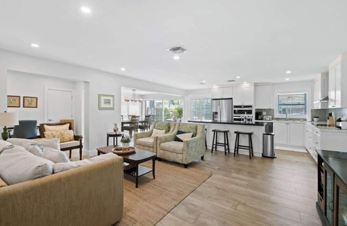 Garden Isles Villa | Private Waterfront Villa with Private Pool