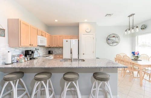 Laguna Vista Villa | Putters Paradise at SPI 51 GH