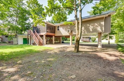 Elysburg House | Quaint Elysburg Cottage Walk to Knoebels Resort!
