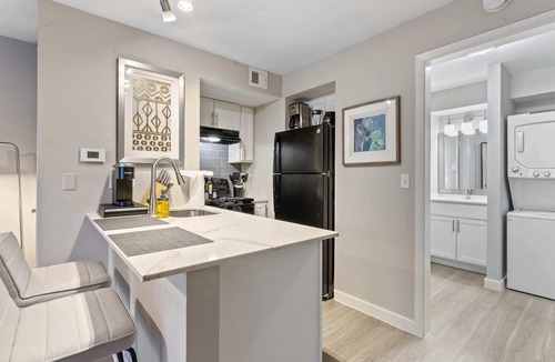 Allandale Apartment | Quaint studio close to Downtown and Domain