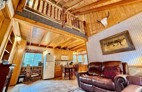 Glendale House | Quiet Canyon and Starry Nights. 50 acre ranch just north of Glendale, Utah. Near
