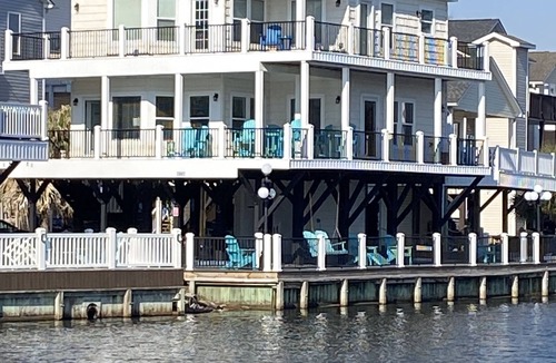 Surfside Beach House | Quiet Lake House with Spectacular Ocean View