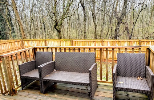 Madison House | Quiet Nature Lover's Paradise - Research Park Area of HSV/Madison