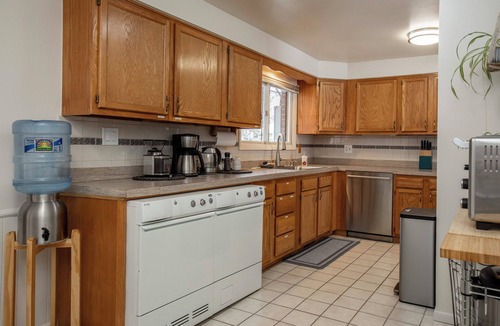 Martin Acres House | Quiet neighborhood. Easy walk to restaurants, shops, parks, trails, buses, etc.