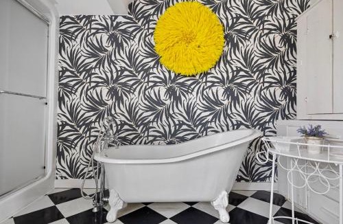 Harbert House | Rabbit Run