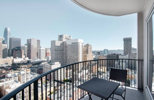 Lower Nob Hill Apartment | Rad Nob Hill 1BR w/Gym + city views, near Union Sq by Blueground
