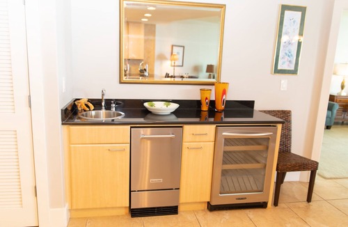 Orange Beach East Condo | Rates just lowered. Enjoy The WHITE BEACHES, LAZY RIVER, the CARIBE has it ALL