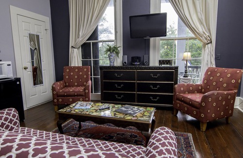 Treme Hotel | Rathbone Mansions - King Queen Suite