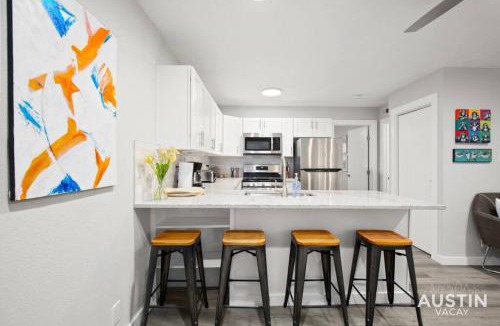 Clarksville Apartment | Recently Renovated Clarksville Apt for 4 and Parking
