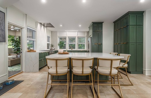 Blackstone House | Recently renovated East Side gem- walk to Brown, Wayland Sq, and more!