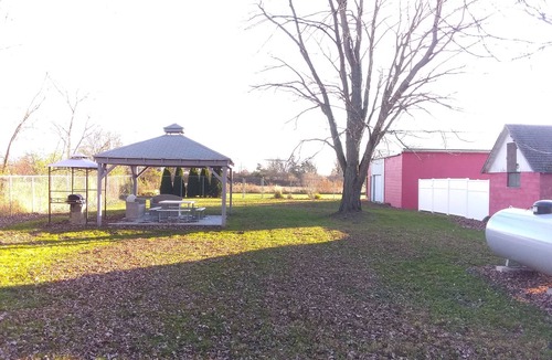 Elyria House | Red Barn Dairy Farm - a serene stay