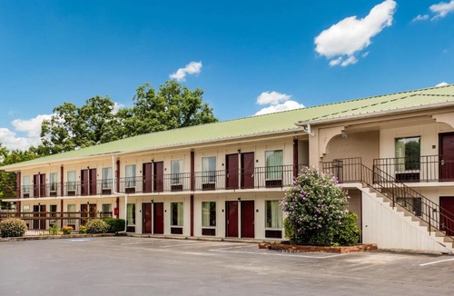 Monteagle Hotel | Red Roof Inn Monteagle - I-24