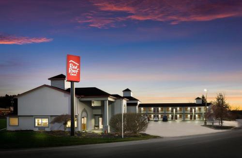 Weedsport Hotel | Red Roof Inn Weedsport