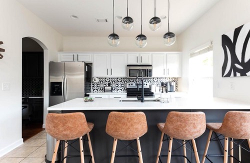 Hurwood Heights House | Relax in Style Near the Heart of Music City