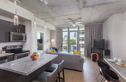 Civic District Apartment | Relaxing Club Wyndham Austin, Studio