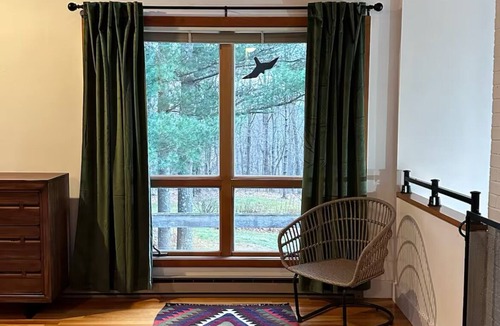 Hawley House | Relaxing Mountaintop Retreat in the Northern Berkshires