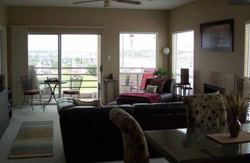 Clear Lake Shores Condo | Relaxing & Peaceful Coastal Living *PANORAMIC LAKEVIEW* Kemah Boardwalk, 1 mile