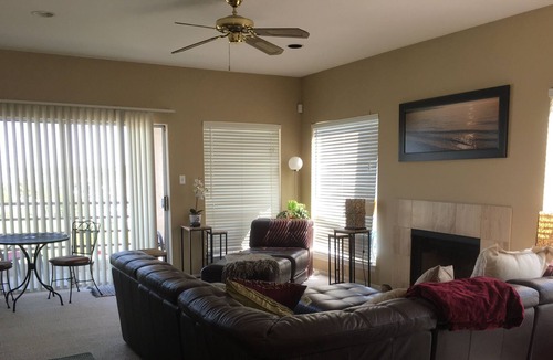 Clear Lake Shores Condo | Relaxing & Peaceful Coastal Living *PANORAMIC LAKEVIEW* Kemah Boardwalk, 1 mile