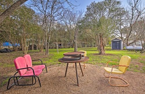 Blanco House | Remodeled Retro Home with Deck, Walk to Main Street!