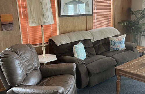 Port Lavaca House | Remote Bay View Home near tranquil Carancahua Bay