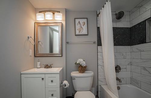 Mantua House | Renovated Basement space, Close to D.C ,with SWIMMING POOL